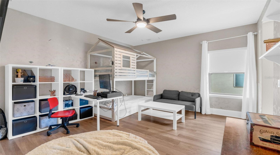 ORLANDO, Florida 32836, 5 Bedrooms Bedrooms, ,5 BathroomsBathrooms,Residential,For Sale,ROYAL ESTATES,0,MFRO6423975