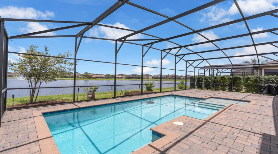 ORLANDO, Florida 32836, 5 Bedrooms Bedrooms, ,5 BathroomsBathrooms,Residential,For Sale,ROYAL ESTATES,0,MFRO6423975