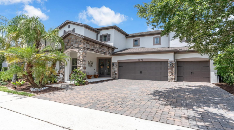 ORLANDO, Florida 32836, 5 Bedrooms Bedrooms, ,5 BathroomsBathrooms,Residential,For Sale,ROYAL ESTATES,0,MFRO6423975