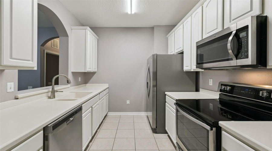 DAVENPORT, Florida 33896, 3 Bedrooms Bedrooms, ,2 BathroomsBathrooms,Residential,For Sale,VENEZIA,0,MFRO6423624