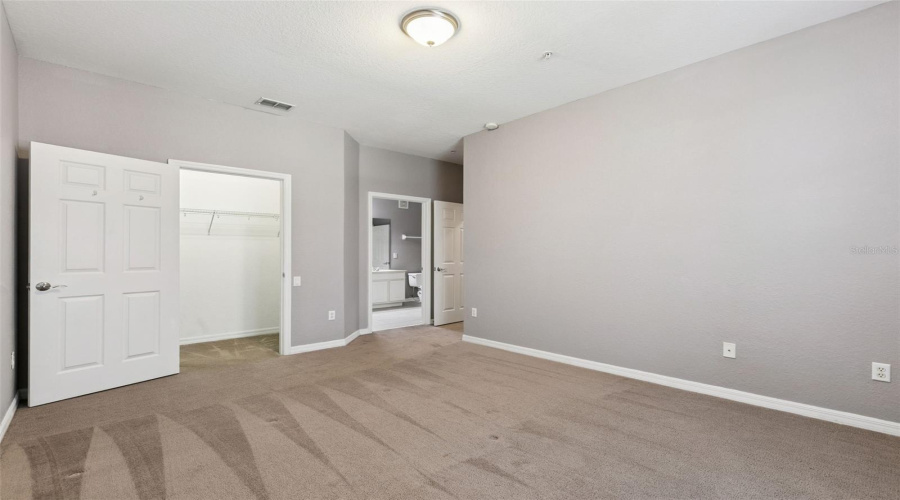 DAVENPORT, Florida 33896, 3 Bedrooms Bedrooms, ,2 BathroomsBathrooms,Residential,For Sale,VENEZIA,0,MFRO6423624