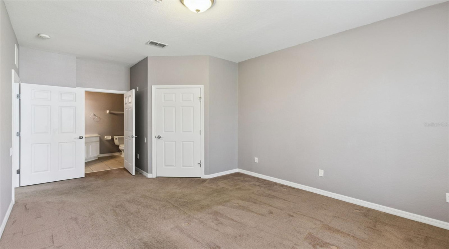 DAVENPORT, Florida 33896, 3 Bedrooms Bedrooms, ,2 BathroomsBathrooms,Residential,For Sale,VENEZIA,0,MFRO6423624