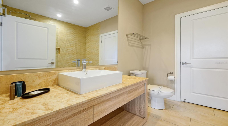 KISSIMMEE, Florida 34747, 3 Bedrooms Bedrooms, ,3 BathroomsBathrooms,Residential,For Sale,ROCKEFELLER,0,MFRO6424190