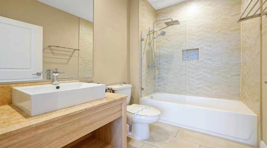 KISSIMMEE, Florida 34747, 3 Bedrooms Bedrooms, ,3 BathroomsBathrooms,Residential,For Sale,ROCKEFELLER,0,MFRO6424190