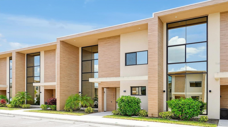 KISSIMMEE, Florida 34747, 3 Bedrooms Bedrooms, ,3 BathroomsBathrooms,Residential,For Sale,ROCKEFELLER,0,MFRO6424190