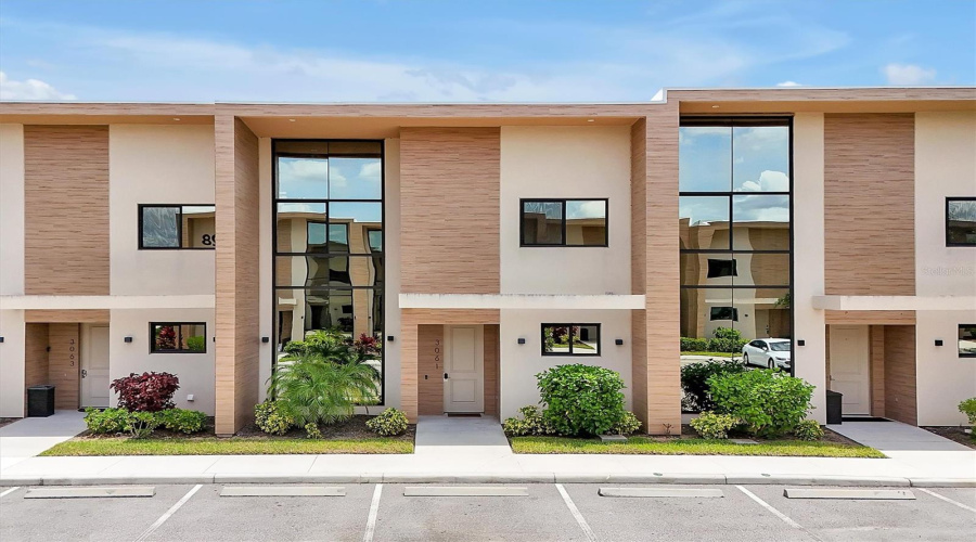 KISSIMMEE, Florida 34747, 3 Bedrooms Bedrooms, ,3 BathroomsBathrooms,Residential,For Sale,ROCKEFELLER,0,MFRO6424190