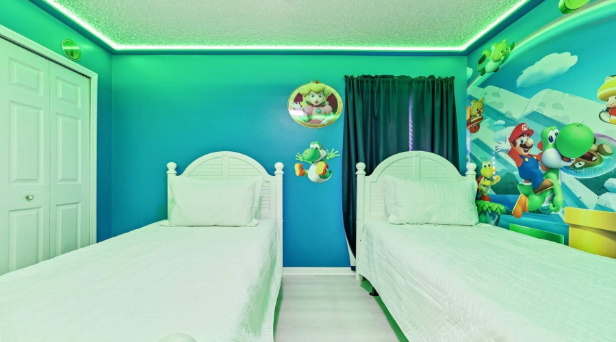 KISSIMMEE, Florida 34746, 6 Bedrooms Bedrooms, ,5 BathroomsBathrooms,Residential,For Sale,GOLDEN BEACH,0,MFRO6424345