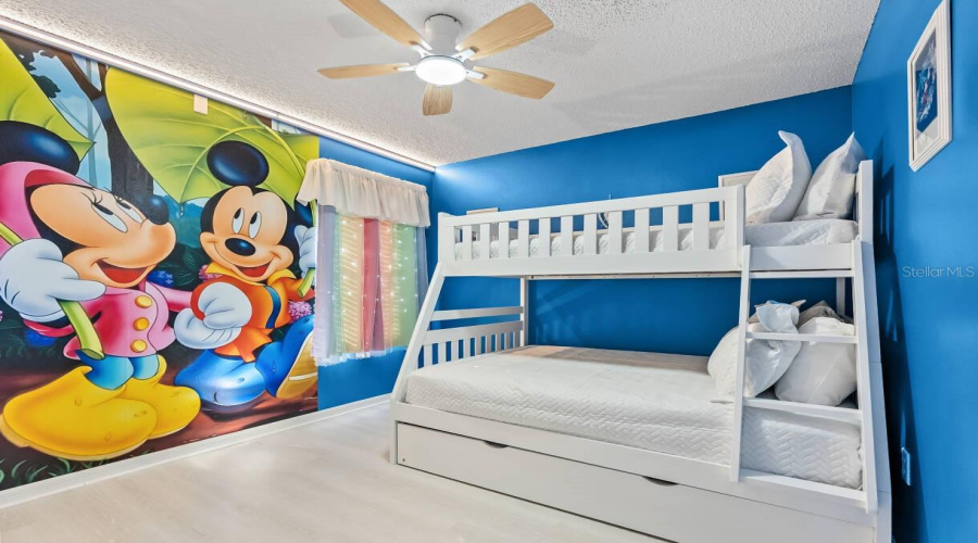 KISSIMMEE, Florida 34746, 6 Bedrooms Bedrooms, ,5 BathroomsBathrooms,Residential,For Sale,GOLDEN BEACH,0,MFRO6424345