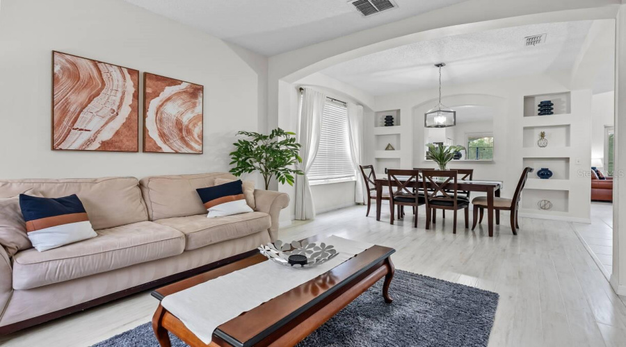 KISSIMMEE, Florida 34746, 6 Bedrooms Bedrooms, ,5 BathroomsBathrooms,Residential,For Sale,GOLDEN BEACH,0,MFRO6424345
