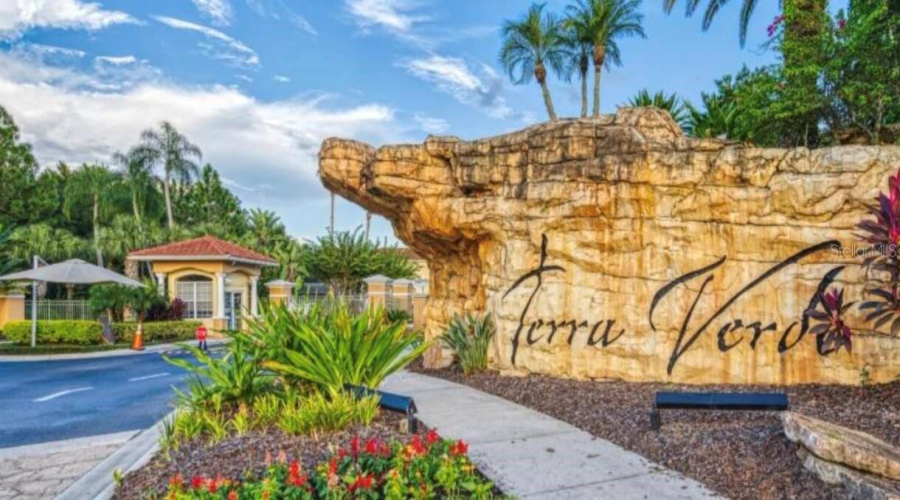 KISSIMMEE, Florida 34746, 6 Bedrooms Bedrooms, ,5 BathroomsBathrooms,Residential,For Sale,GOLDEN BEACH,0,MFRO6424345