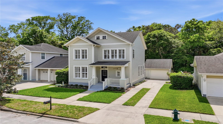 CELEBRATION, Florida 34747, 3 Bedrooms Bedrooms, ,2 BathroomsBathrooms,Residential,For Sale,BANKS ROSE,0,MFRO6394655