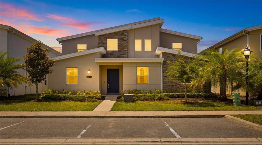 KISSIMMEE, Florida 34746, 8 Bedrooms Bedrooms, ,5 BathroomsBathrooms,Residential,For Sale,TARGET,0,MFRO6424395