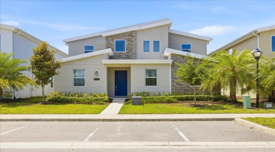 KISSIMMEE, Florida 34746, 8 Bedrooms Bedrooms, ,5 BathroomsBathrooms,Residential,For Sale,TARGET,0,MFRO6424395
