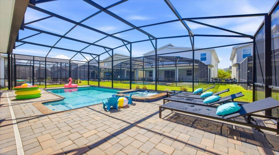 KISSIMMEE, Florida 34746, 8 Bedrooms Bedrooms, ,5 BathroomsBathrooms,Residential,For Sale,TARGET,0,MFRO6424395