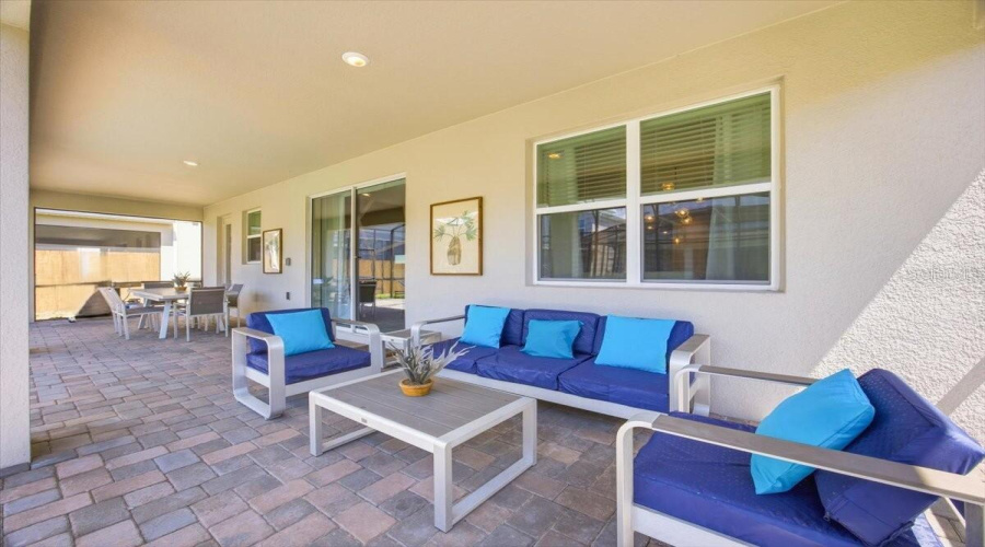 KISSIMMEE, Florida 34746, 8 Bedrooms Bedrooms, ,5 BathroomsBathrooms,Residential,For Sale,TARGET,0,MFRO6424395