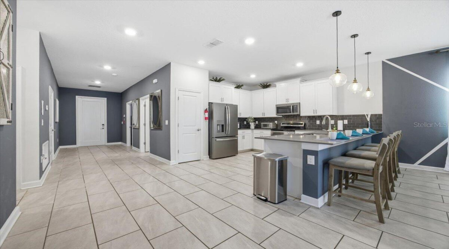 KISSIMMEE, Florida 34746, 8 Bedrooms Bedrooms, ,5 BathroomsBathrooms,Residential,For Sale,TARGET,0,MFRO6424395