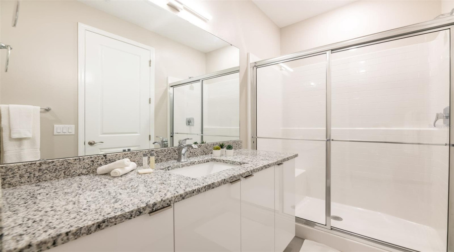 KISSIMMEE, Florida 34747, 4 Bedrooms Bedrooms, ,4 BathroomsBathrooms,Residential,For Sale,FORMOSA VALLEY,0,MFRO6424223