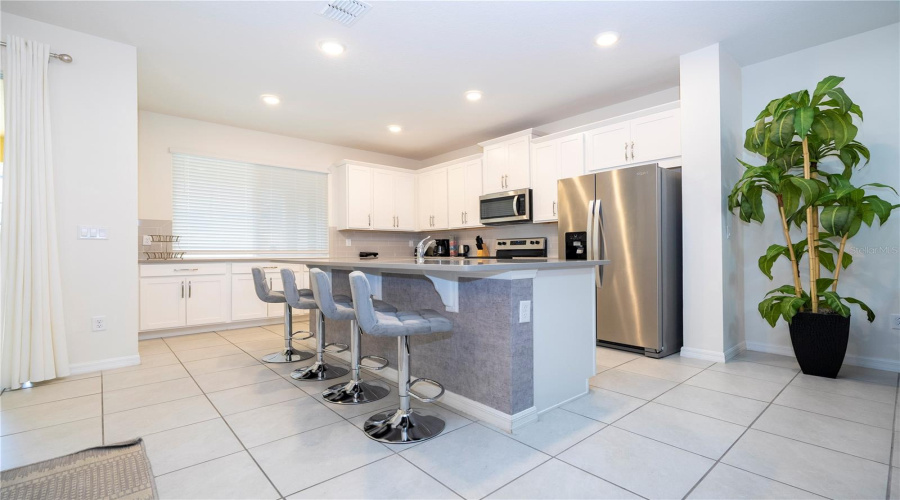 KISSIMMEE, Florida 34747, 4 Bedrooms Bedrooms, ,4 BathroomsBathrooms,Residential,For Sale,FLEMING MIST,0,MFRO6423584