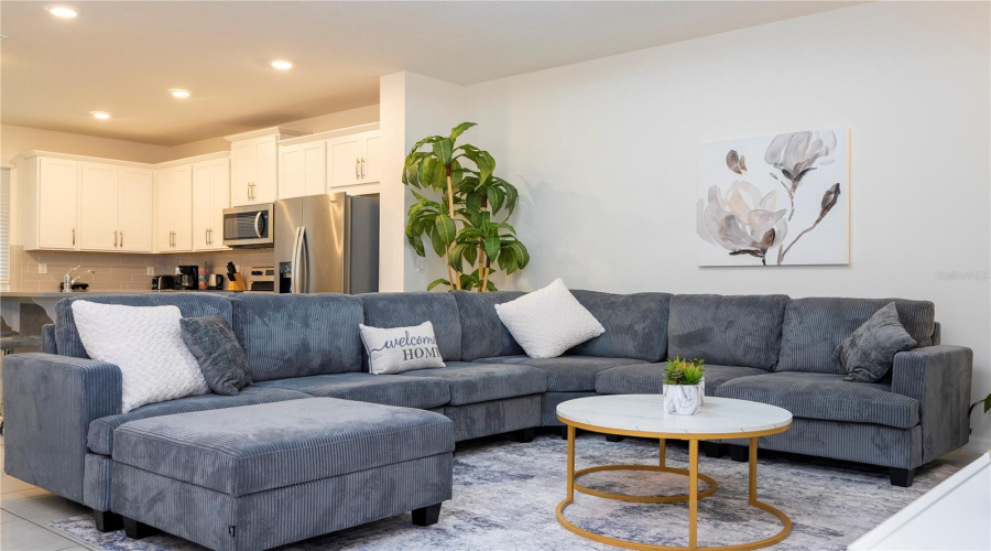 KISSIMMEE, Florida 34747, 4 Bedrooms Bedrooms, ,4 BathroomsBathrooms,Residential,For Sale,FLEMING MIST,0,MFRO6423584