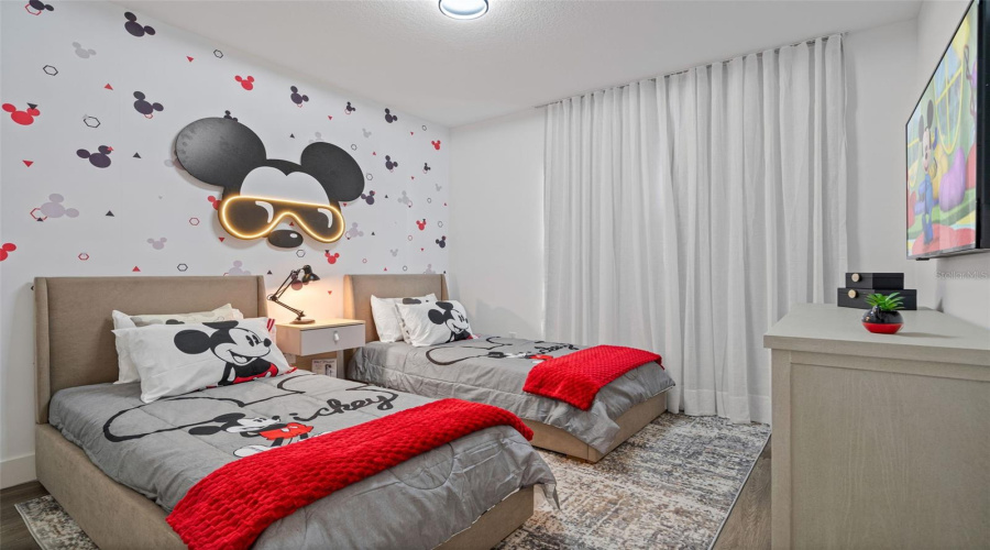 KISSIMMEE, Florida 34747, 5 Bedrooms Bedrooms, ,4 BathroomsBathrooms,Residential,For Sale,BORACAY,0,MFRO6424414