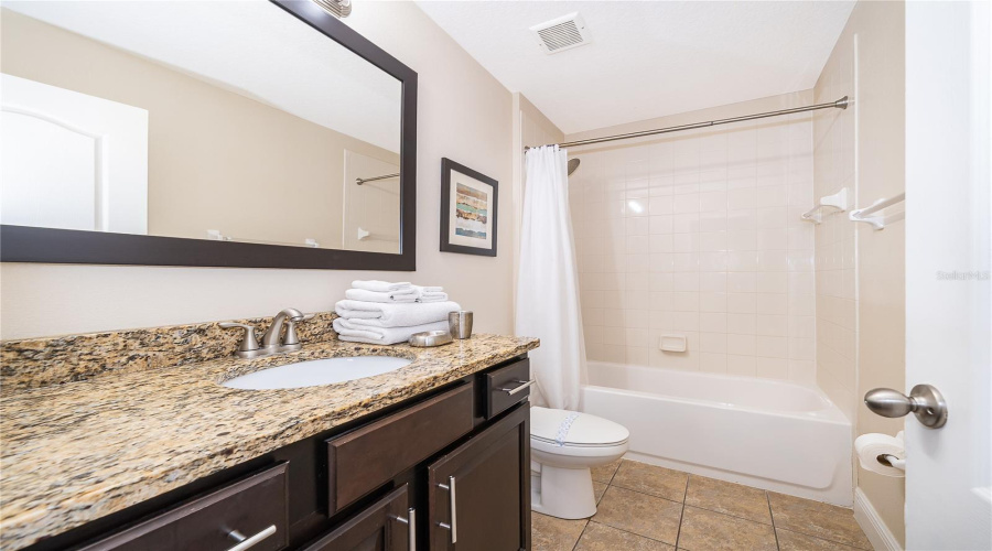 DAVENPORT, Florida 33896, 3 Bedrooms Bedrooms, ,2 BathroomsBathrooms,Residential,For Sale,ROSEVILLE,0,MFRO6424447