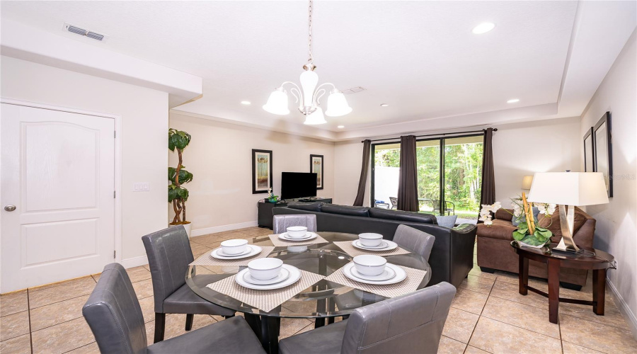 DAVENPORT, Florida 33896, 3 Bedrooms Bedrooms, ,2 BathroomsBathrooms,Residential,For Sale,ROSEVILLE,0,MFRO6424447