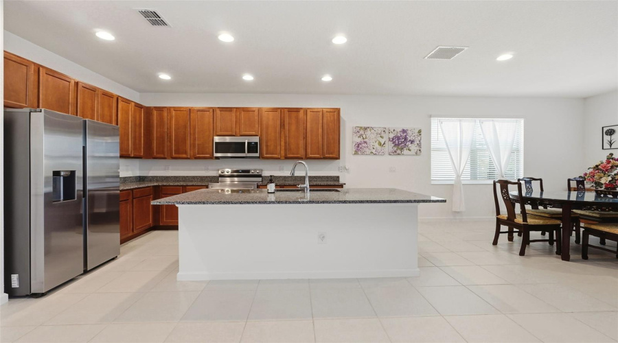 KISSIMMEE, Florida 34746, 5 Bedrooms Bedrooms, ,4 BathroomsBathrooms,Residential,For Sale,MONADO,0,MFRO6424454