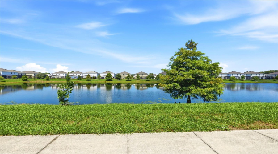 KISSIMMEE, Florida 34746, 5 Bedrooms Bedrooms, ,4 BathroomsBathrooms,Residential,For Sale,MONADO,0,MFRO6424454