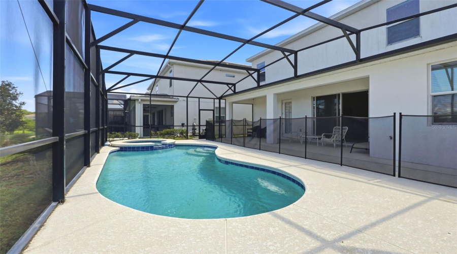 KISSIMMEE, Florida 34746, 5 Bedrooms Bedrooms, ,4 BathroomsBathrooms,Residential,For Sale,MONADO,0,MFRO6424454