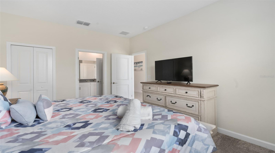KISSIMMEE, Florida 34746, 8 Bedrooms Bedrooms, ,5 BathroomsBathrooms,Residential,For Sale,BOOKMARK,0,MFRA4697895