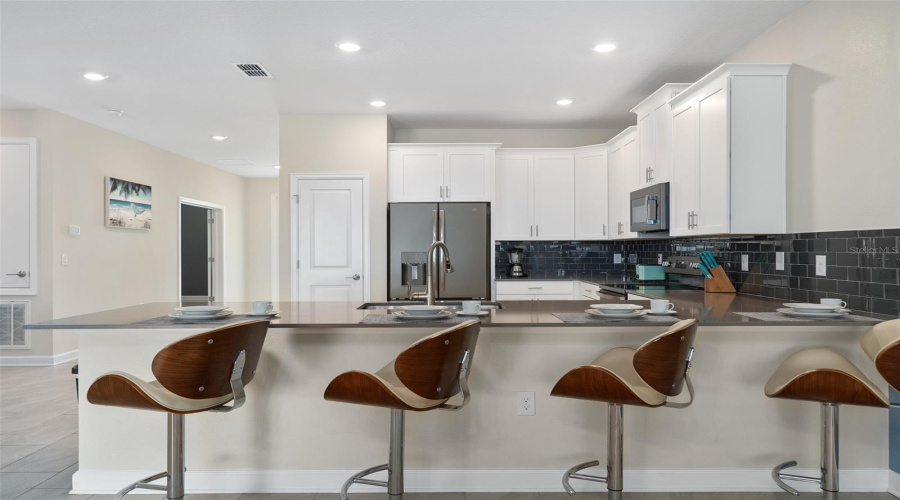 KISSIMMEE, Florida 34746, 8 Bedrooms Bedrooms, ,5 BathroomsBathrooms,Residential,For Sale,BOOKMARK,0,MFRA4697895