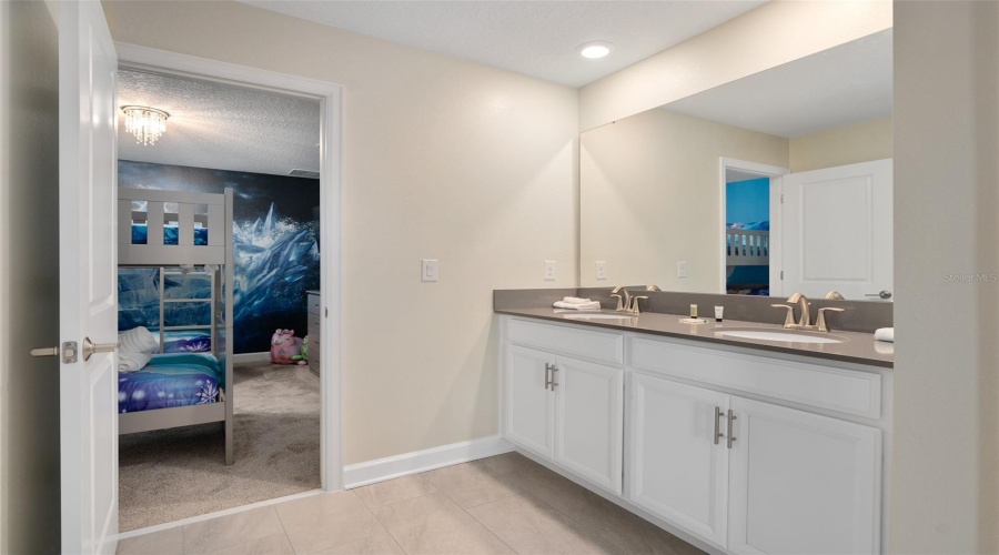KISSIMMEE, Florida 34746, 8 Bedrooms Bedrooms, ,5 BathroomsBathrooms,Residential,For Sale,BOOKMARK,0,MFRA4697895