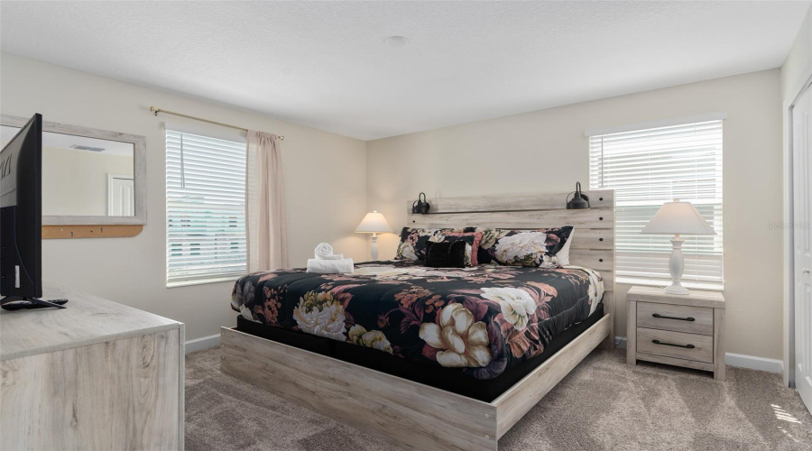 KISSIMMEE, Florida 34746, 8 Bedrooms Bedrooms, ,5 BathroomsBathrooms,Residential,For Sale,BOOKMARK,0,MFRA4697895
