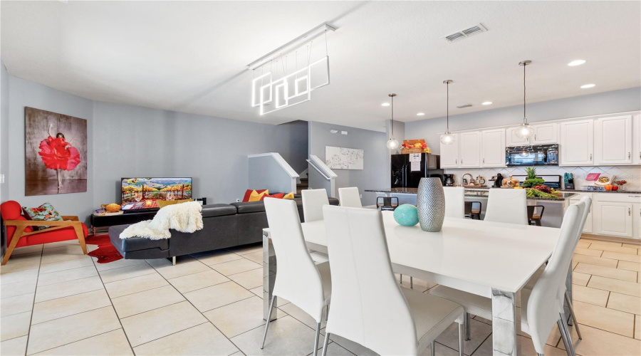 DAVENPORT, Florida 33837, 4 Bedrooms Bedrooms, ,3 BathroomsBathrooms,Residential,For Sale,TERRASONESTA,0,MFRO6422510