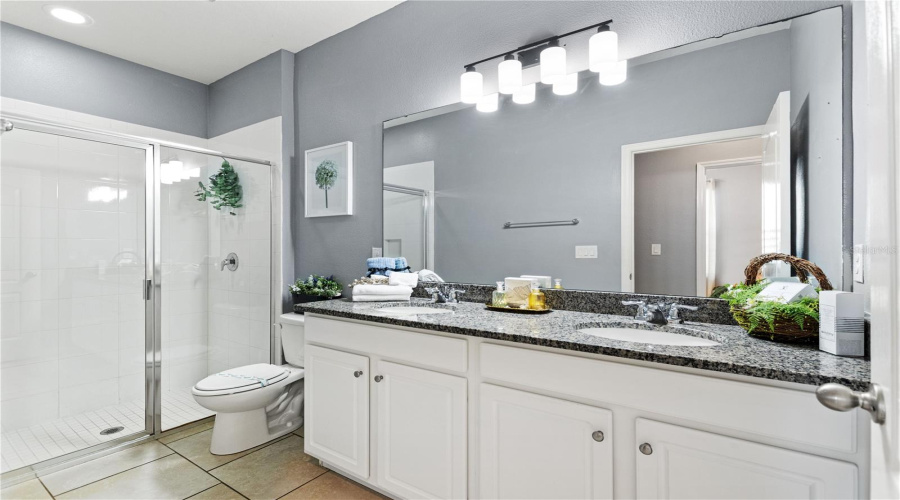 DAVENPORT, Florida 33837, 4 Bedrooms Bedrooms, ,3 BathroomsBathrooms,Residential,For Sale,TERRASONESTA,0,MFRO6422510
