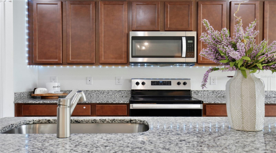 DAVENPORT, Florida 33837, 4 Bedrooms Bedrooms, ,2 BathroomsBathrooms,Residential,For Sale,TAFT,0,MFRO6327270