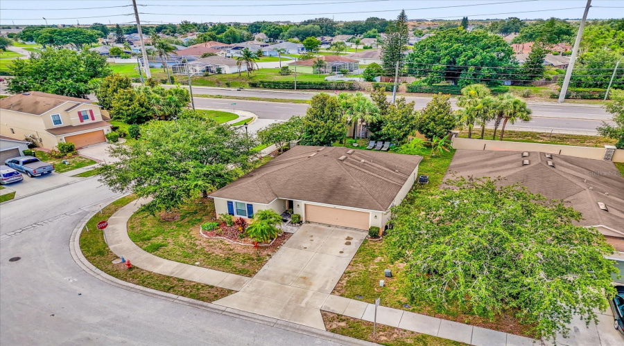 DAVENPORT, Florida 33896, 3 Bedrooms Bedrooms, ,2 BathroomsBathrooms,Residential,For Sale,VERDI,0,MFRO6420296