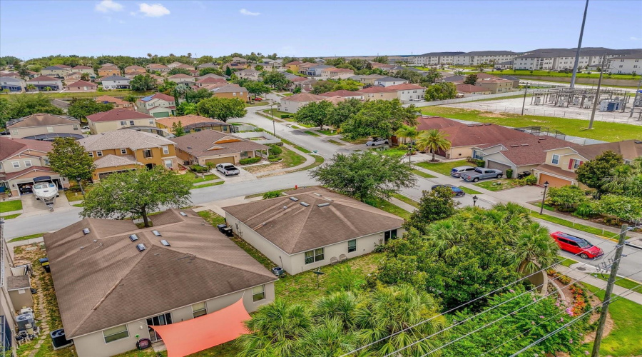 DAVENPORT, Florida 33896, 3 Bedrooms Bedrooms, ,2 BathroomsBathrooms,Residential,For Sale,VERDI,0,MFRO6420296