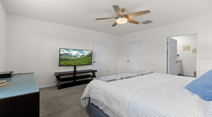 DAVENPORT, Florida 33837, 3 Bedrooms Bedrooms, ,2 BathroomsBathrooms,Residential,For Sale,CUMBERLAND,0,MFRO6424524