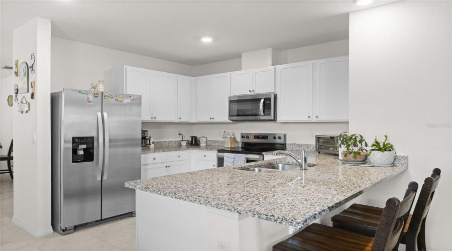 DAVENPORT, Florida 33837, 3 Bedrooms Bedrooms, ,2 BathroomsBathrooms,Residential,For Sale,CUMBERLAND,0,MFRO6424524