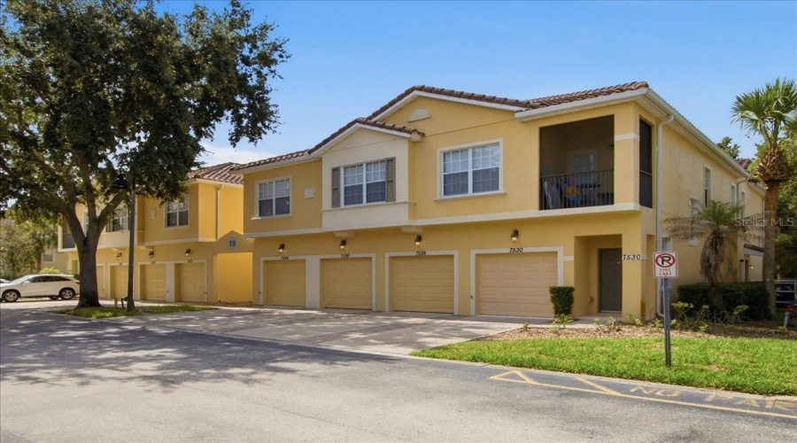 KISSIMMEE, Florida 34747, 3 Bedrooms Bedrooms, ,2 BathroomsBathrooms,Residential,For Sale,BLISS,0,MFRO6424508