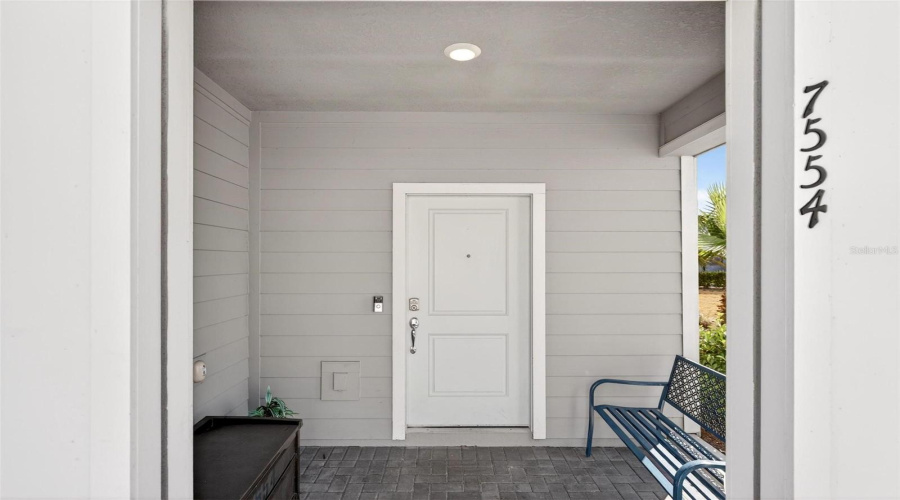 DAVENPORT, Florida 33837, 5 Bedrooms Bedrooms, ,4 BathroomsBathrooms,Residential,For Sale,OAK SPRING,0,MFRO6373223