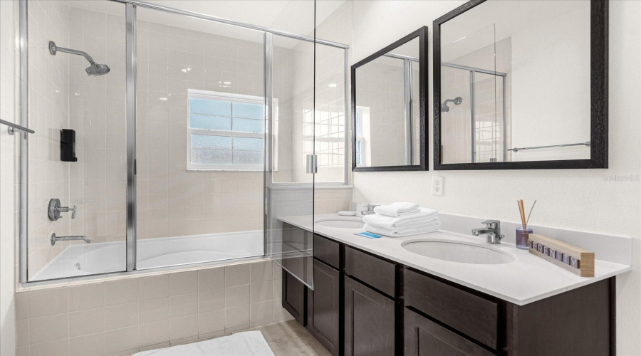 KISSIMMEE, Florida 34746, 2 Bedrooms Bedrooms, ,2 BathroomsBathrooms,Residential,For Sale,CORVETTE,0,MFRS5141294