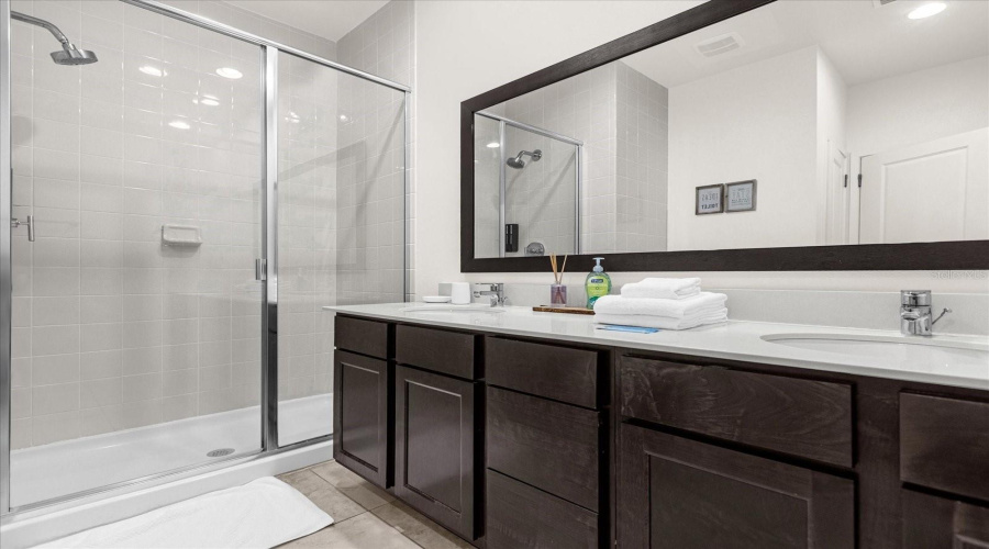 KISSIMMEE, Florida 34746, 2 Bedrooms Bedrooms, ,2 BathroomsBathrooms,Residential,For Sale,CORVETTE,0,MFRS5141294