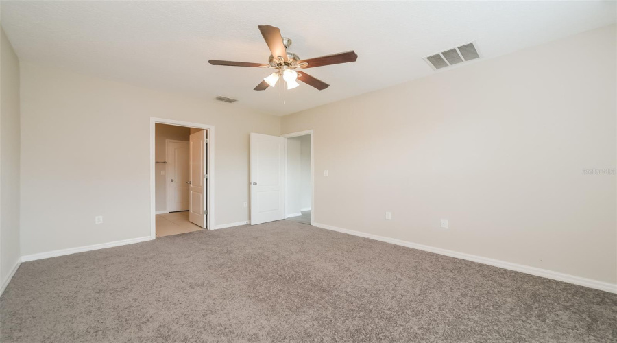 DAVENPORT, Florida 33896, 4 Bedrooms Bedrooms, ,2 BathroomsBathrooms,Residential,For Sale,SEQUOIA,0,MFRO6424431