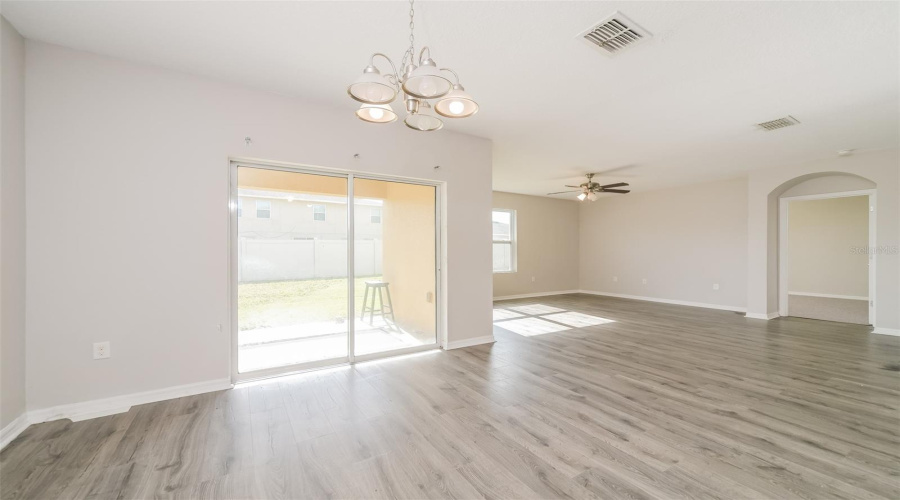DAVENPORT, Florida 33896, 4 Bedrooms Bedrooms, ,2 BathroomsBathrooms,Residential,For Sale,SEQUOIA,0,MFRO6424431