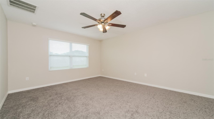 DAVENPORT, Florida 33896, 4 Bedrooms Bedrooms, ,2 BathroomsBathrooms,Residential,For Sale,SEQUOIA,0,MFRO6424431