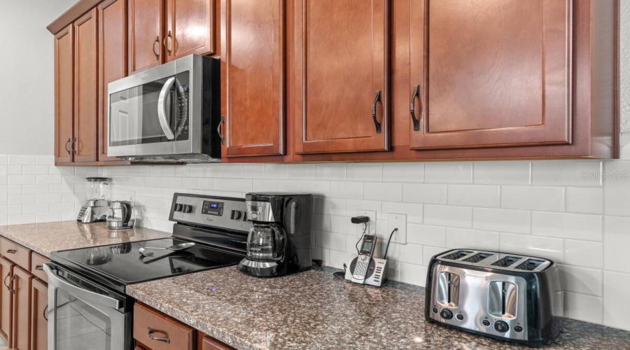 KISSIMMEE, Florida 34747, 5 Bedrooms Bedrooms, ,5 BathroomsBathrooms,Residential,For Sale,SANDY PARK,0,MFRS5153572