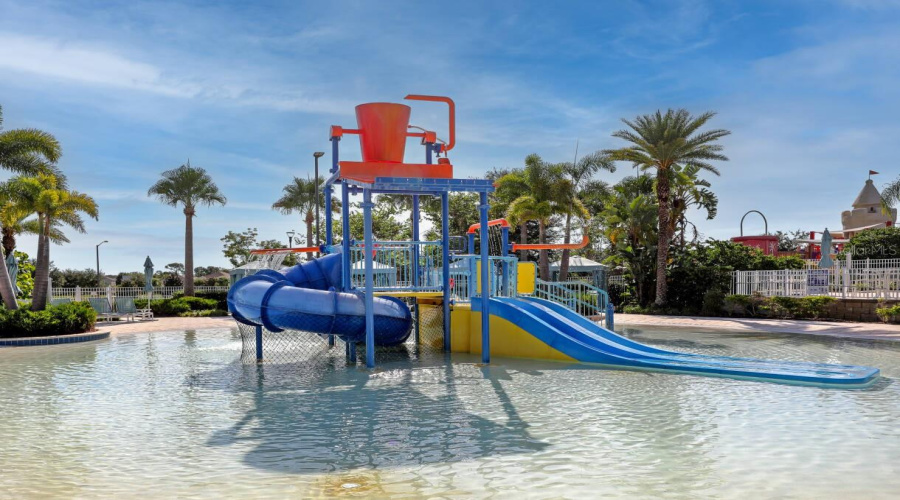 KISSIMMEE, Florida 34747, 5 Bedrooms Bedrooms, ,5 BathroomsBathrooms,Residential,For Sale,SANDY PARK,0,MFRS5153572