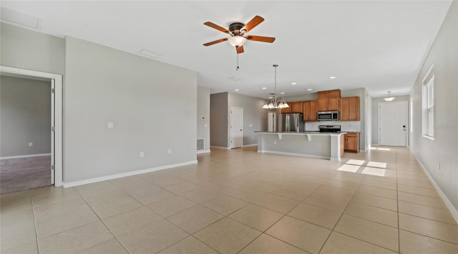 DAVENPORT, Florida 33837, 4 Bedrooms Bedrooms, ,2 BathroomsBathrooms,Residential,For Sale,SWAN SWIM,0,MFRS5153206